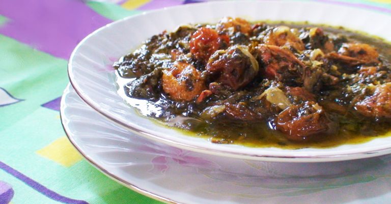 خورشت آلو اسفناج
