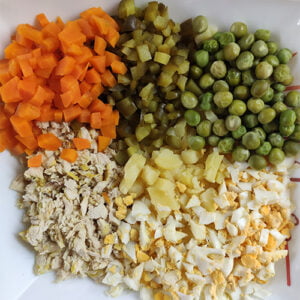 مواد لازم سالم الویه