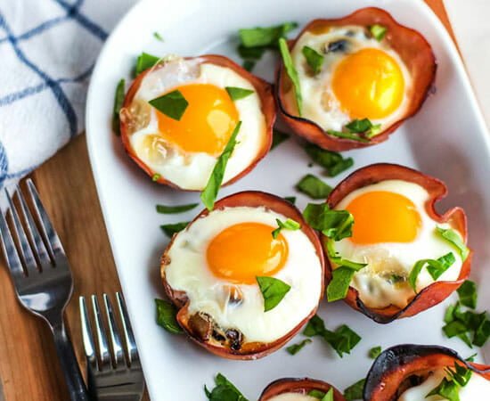 طرز تهیه نیمرو طرز تهیه نیمرو با ژامبون