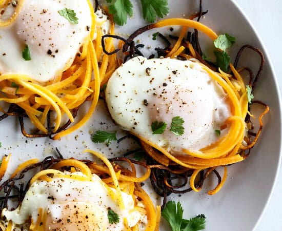 طرز تهیه نیمرو طرز تهیه ماکارونی و تخم مرغ