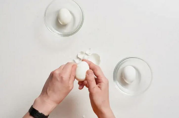 سالاد ماکارونی مرحله-1 طرز تهیه سالاد ماکارونی با تن ماهی و پیاز (مرحله به مرحله با عکس)