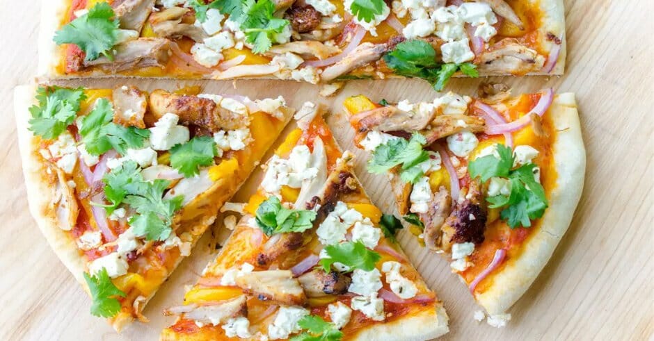 پیتزا چیکن تندوری