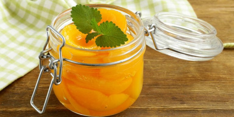 کمپوت زردآلو