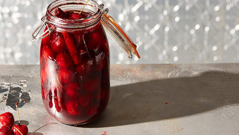 ترشی گیلاس خانگی