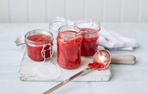 مرحله آخر تهیه مربا