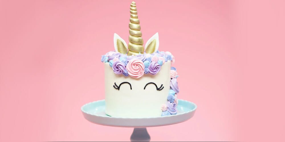 کیک تولد تک شاخ