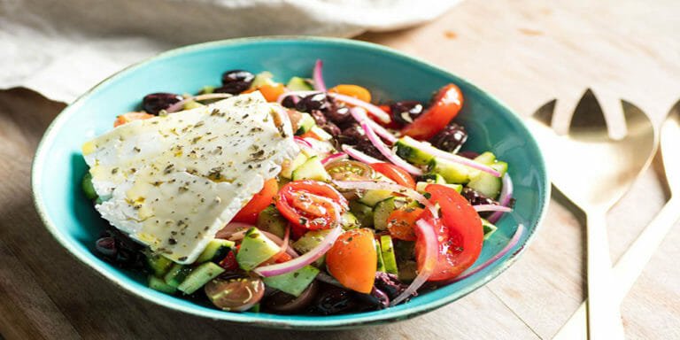 سالاد یونانی
