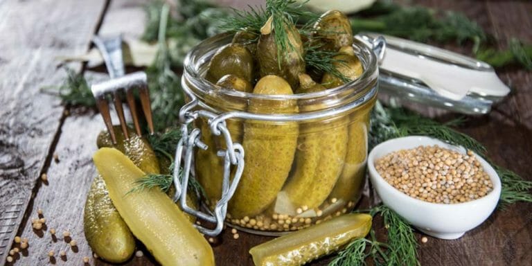 طرز تهیه خیارشور