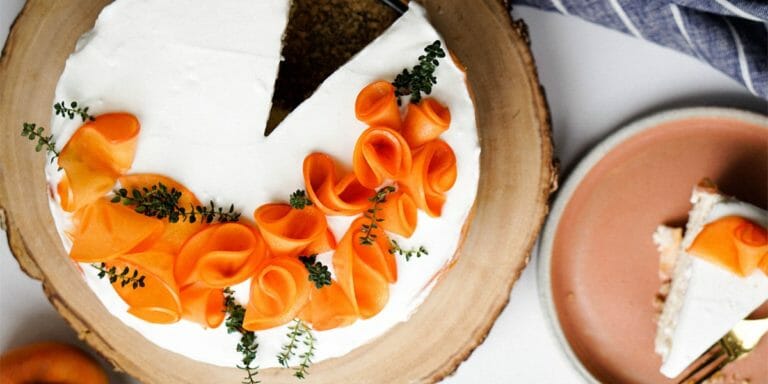 طرز تهیه چیزکیک خرمالو