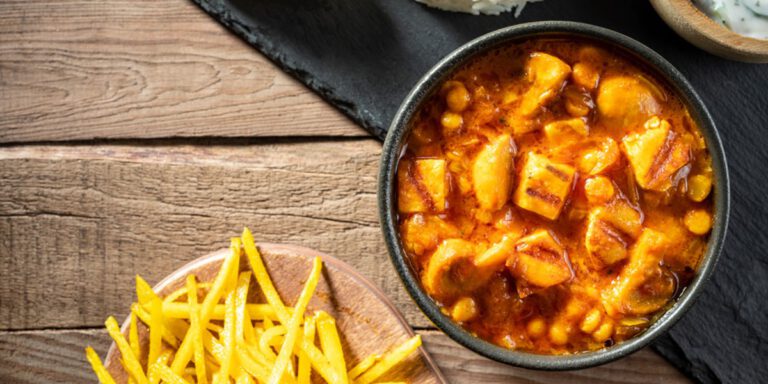 خورش قیمه با پنیر کبابی