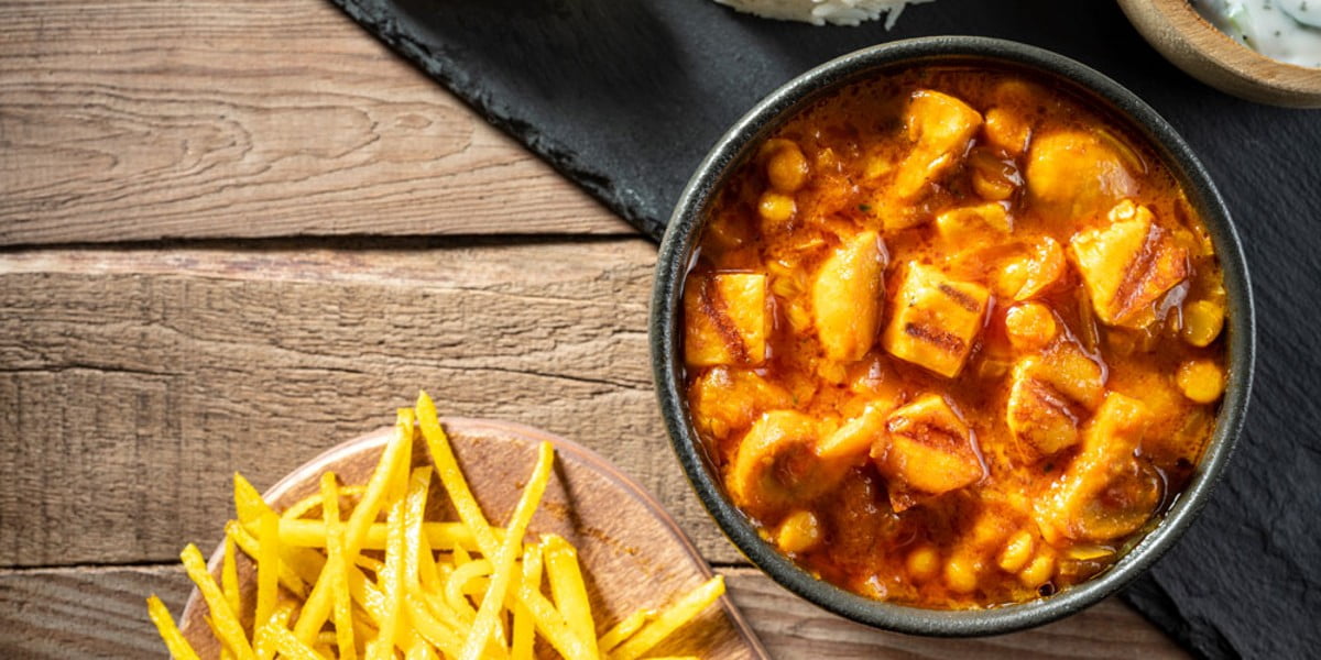 خورش قیمه با پنیر کبابی