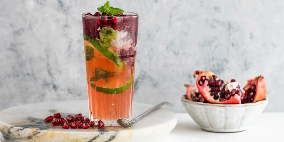 طرز تهیه نوشیدنی برای شب یلدا