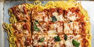 طرز تهیه پیتزا ماکارونی