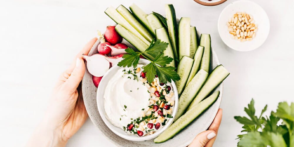 طرز تهیه دیپ ماست