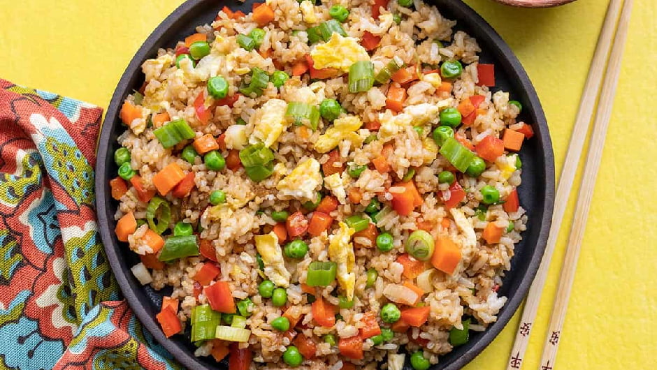 طرز تهیه برنج سرخ شده