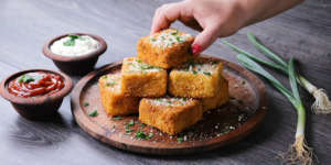 لقمه سوخاری پنیری