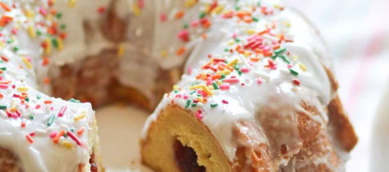 کیک دونات مربایی