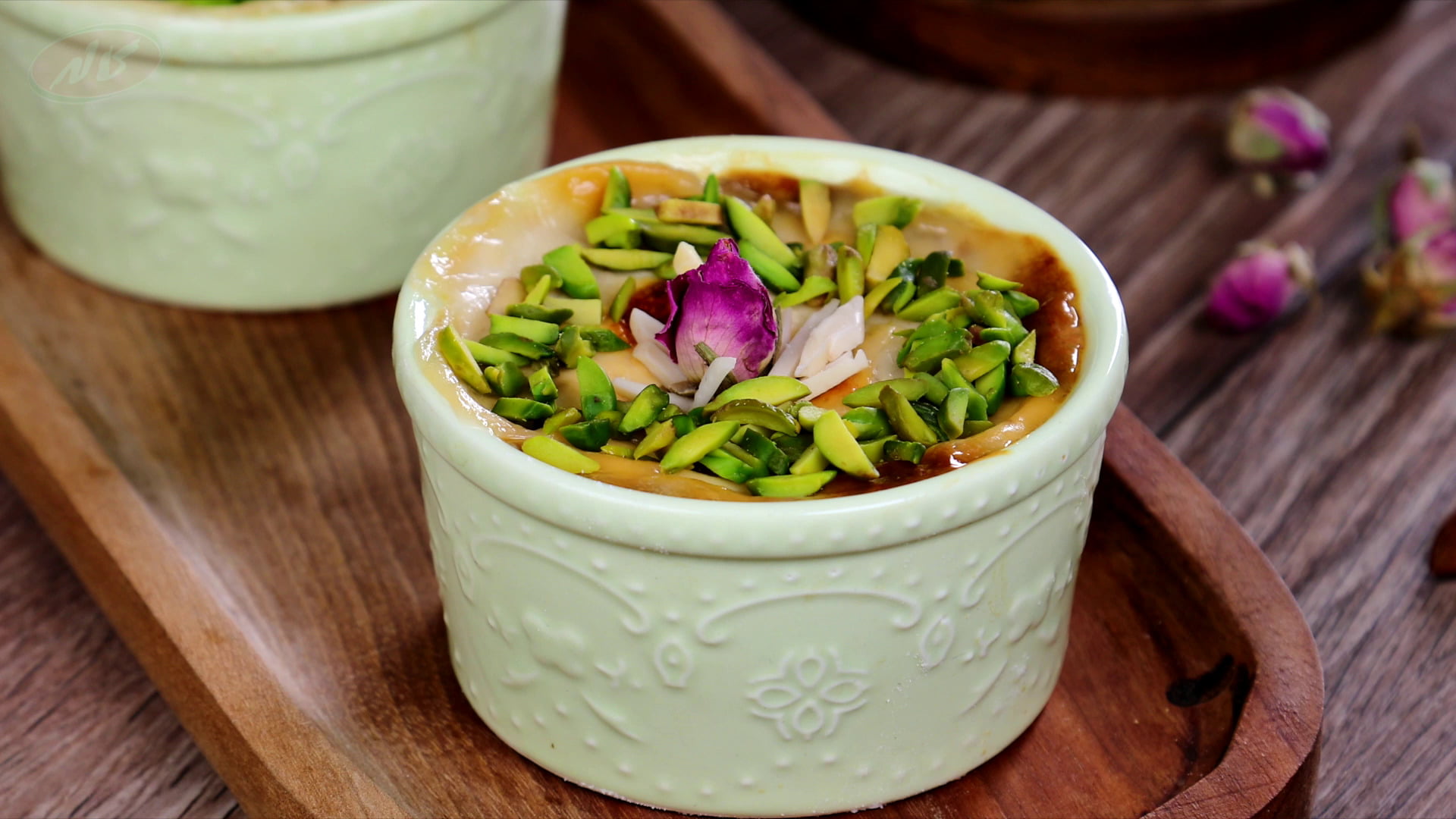 طرز تهیه دسر ام علی ویژه افطار