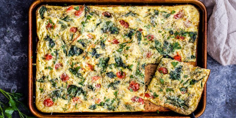 املت اسفناج و پنیر موزارلا