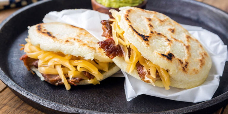 طرز تهیه نان ذرت