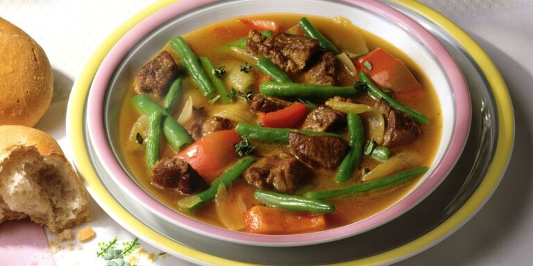 خوراک لوبیا سبز رژیمی با گوشت