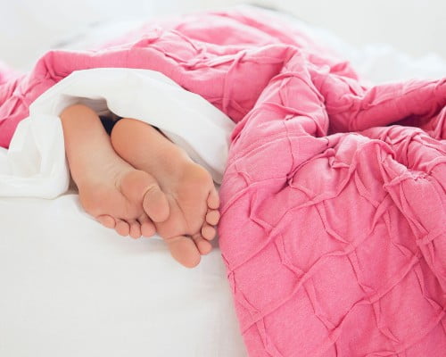 چرا خوابهایمان را فراموش میکنیم؟