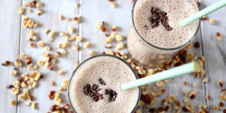 طرز تهیه شیر فندق خانگی