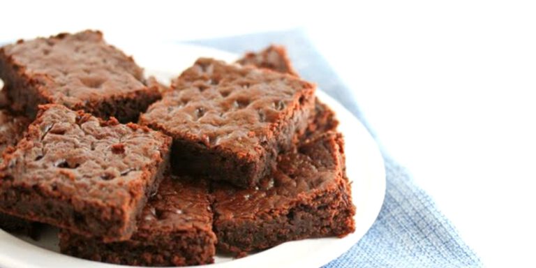 طرز تهیه کیک خیس با ماست