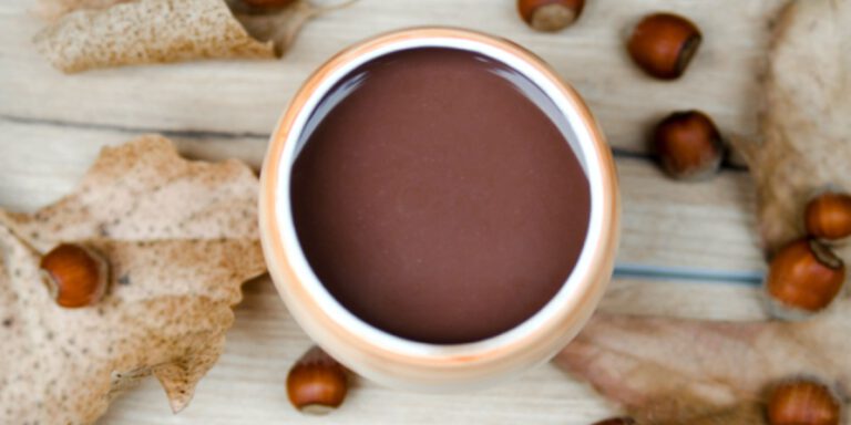 هات چاکلت فندقی