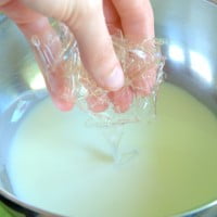 مرحله چهارم طرز تهیه موس کیک پروبیوتیکی