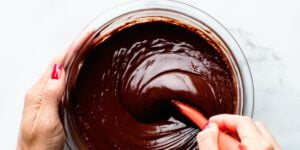 طرز تهیه گاناش با خامه