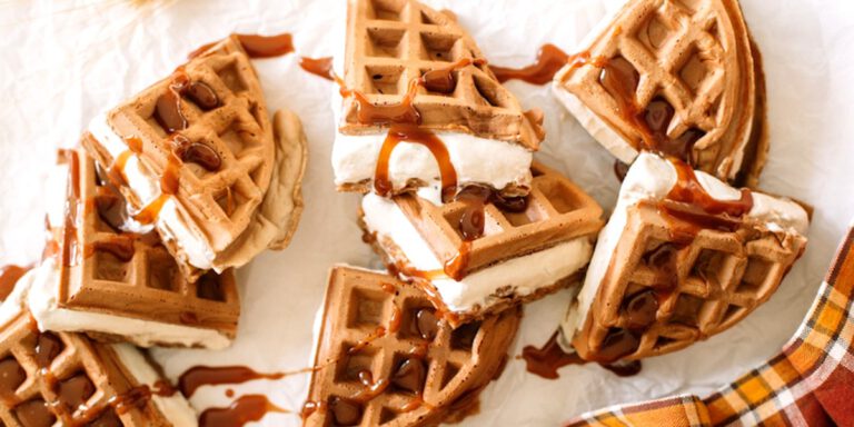 طرز تهیه دسر بستنی بیسکوییت