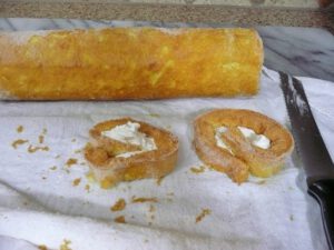 طرز تهیه رولت خامه ای-85