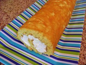 طرز تهیه رولت خامه ای-84