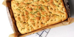 طرز تهیه فوکاچیا نان ایتالیایی در منزل