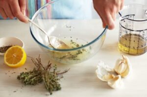 طعم دار کردن سینه مرغ