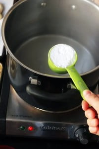 طرز تهیه پرتزل خانگی-11