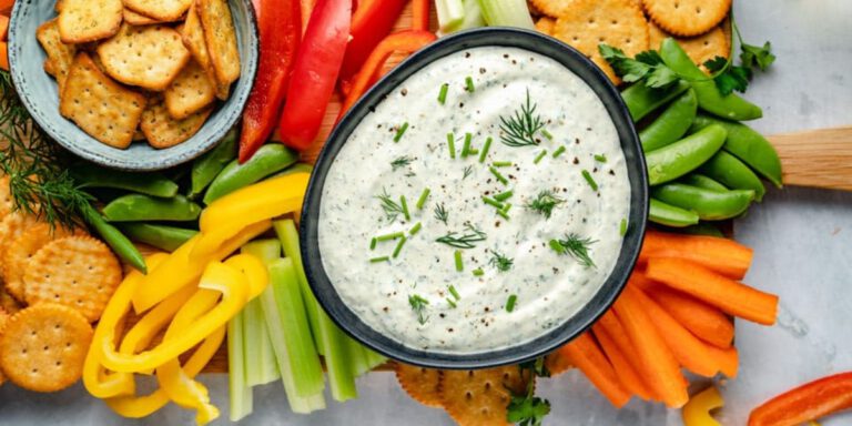 طرز تهیه دیپ پنیر و سبزیجات