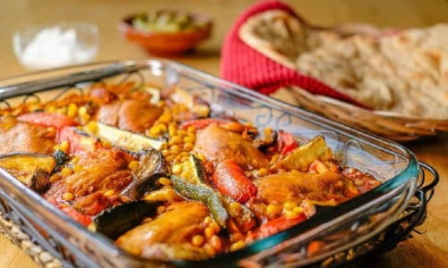 خورش کدو سبز و مرغ یک پیشنهاد خوشمزه با کدو سبز