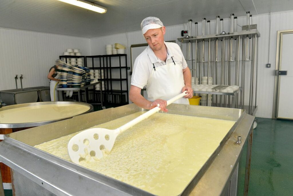 مراحل تهیه گودا 