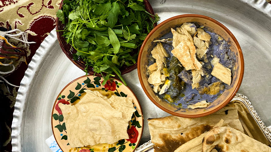 طرز تهیه قروت بیرجندی سنتی