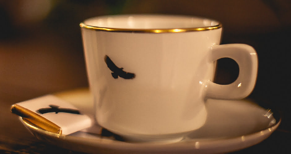 قهوه آمریکایی با شکلات