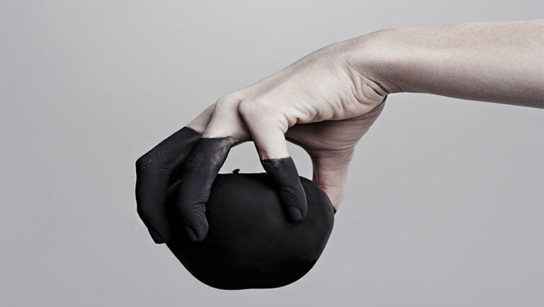 بعضی مواد غذایی حاوی مواد مرگباری هستند