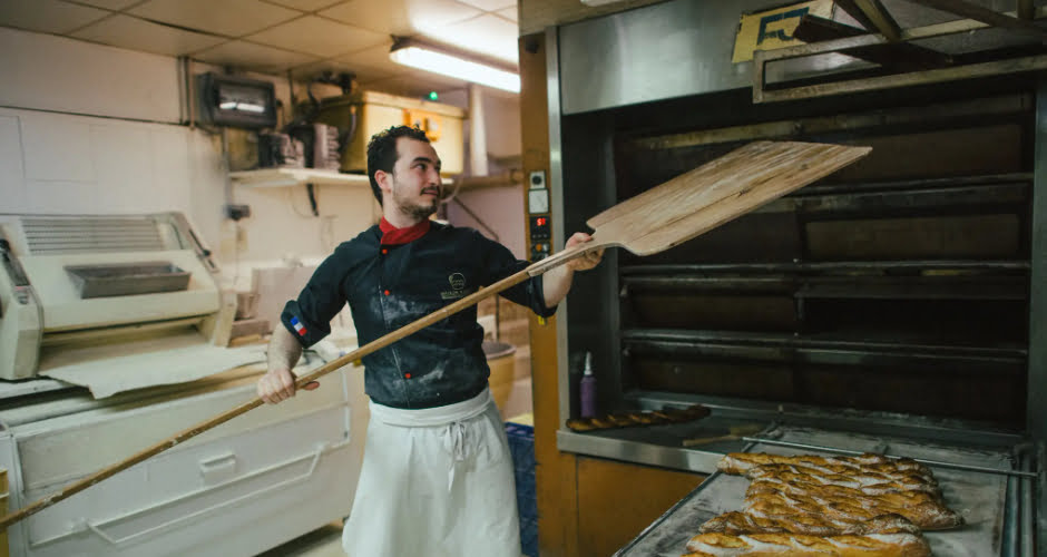 نان فرانسوی و نقش مهاجران در حفظ آن